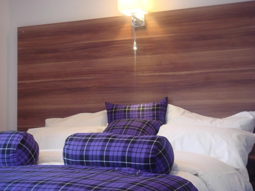 New Lomond Hotel Paisley Extérieur photo