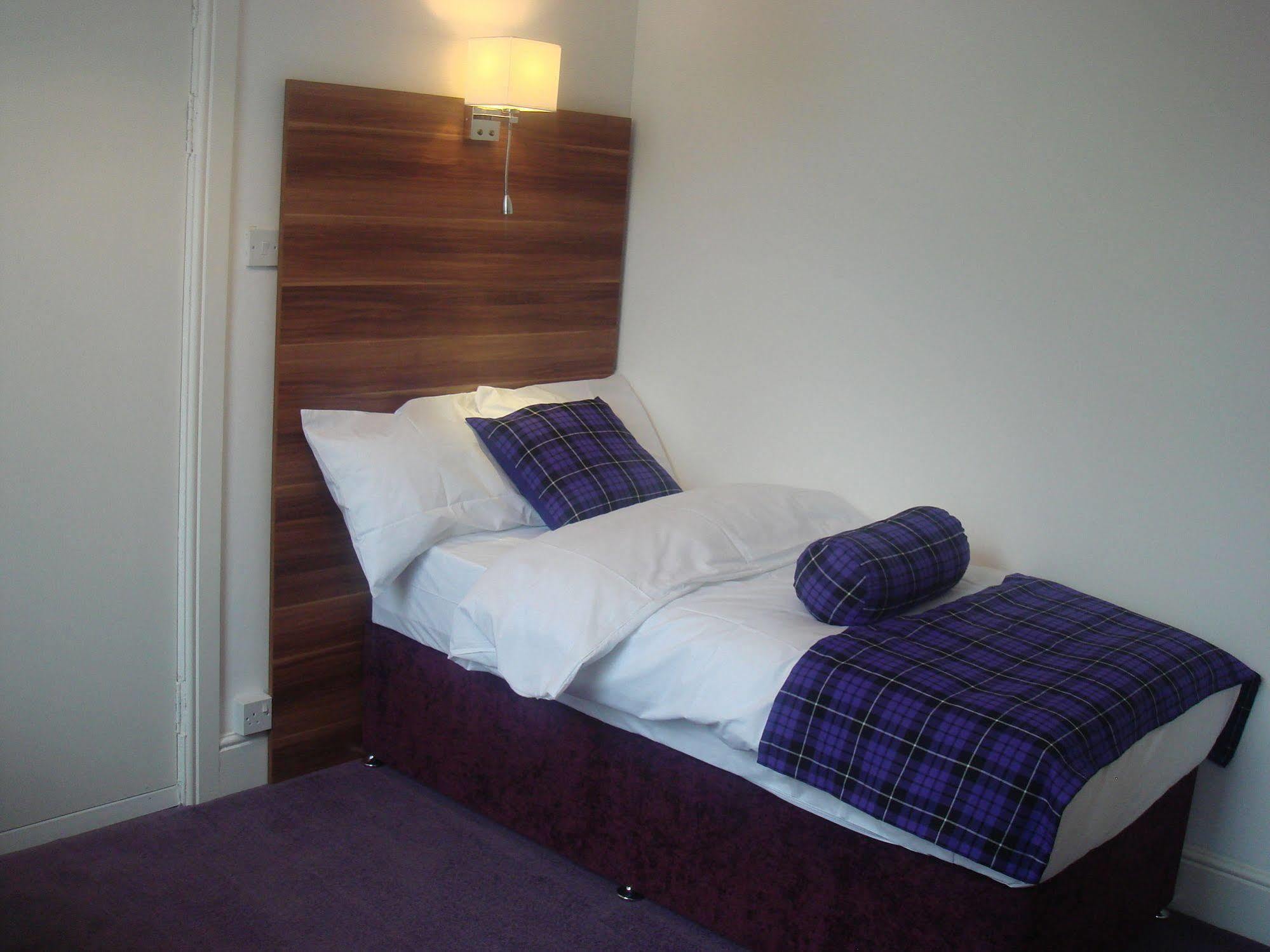 New Lomond Hotel Paisley Extérieur photo